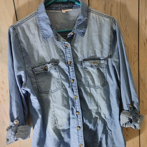 Passport Jean Button Up - Picture 2 of 2